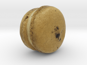 The Darjeeling Macaron in Full Color Sandstone