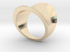 Arc ring in 14k Gold Plated Brass