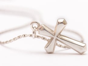 Simple Cross Pendant in Polished Silver