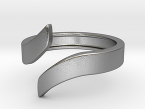 Open Design Ring (24mm / 0.94inch inner diameter) in Natural Silver
