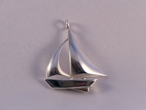 Sailboat pendant in Polished Silver