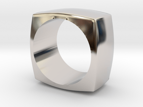 The Minimal Ring in Rhodium Plated Brass