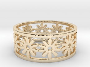 35 Daisy V5 Ring Size 7.5 in 14K Yellow Gold