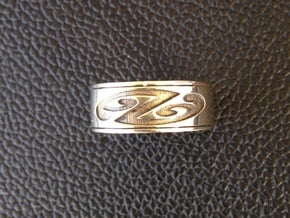 Jean Ring Size 9 in Polished Silver