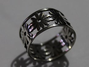 33 Daisy Ring V1 Ring Size 7.75 in Polished Silver