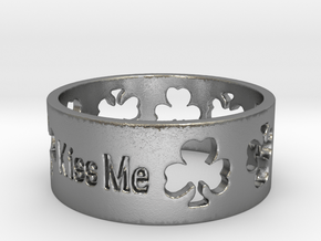 kiss me irish ring Ring Size 7 in Natural Silver