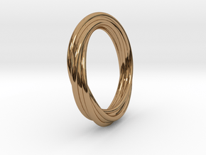 Twisted ring in Polished Brass