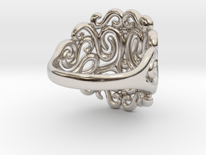 Arabesque Ring in Platinum