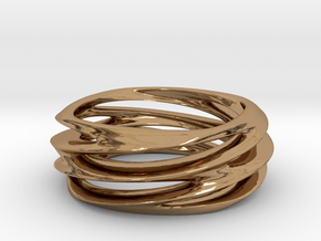 Triple Swirl Size 6 US in Polished Brass