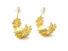 Lines Hoop Earrings in 18k Gold Plated Brass