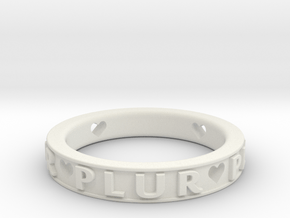Plur Ring - Size 9 in White Natural Versatile Plastic