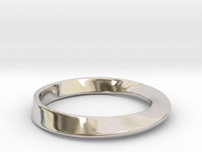 Möbius Ring in Platinum
