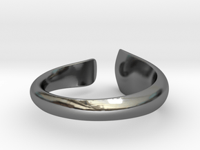 Tactile Flame - Size 7 in Fine Detail Polished Silver