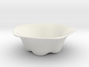 Flow Vase in White Natural Versatile Plastic