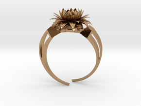 Aster Ring Stl in Polished Brass