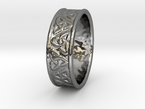 Celtic Ring 17.2mm in Fine Detail Polished Silver