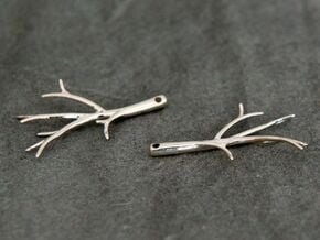Twiggy Earrings in Fine Detail Polished Silver: Small