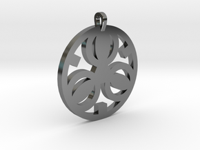 Pendant in Fine Detail Polished Silver