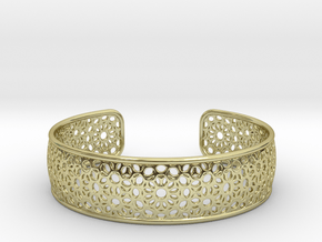 Open Flower Pattern Bracelet in 18k Gold Plated Brass