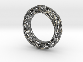 Trous Ring S 9.5 in Fine Detail Polished Silver