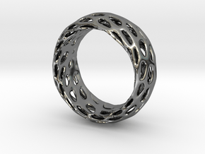 Trous Ring Size 4 in Fine Detail Polished Silver