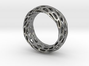 Trous Ring Size 5 in Natural Silver