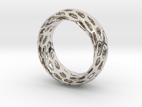 Trous Ring Size 6.5 in Platinum