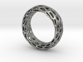 Trous Ring Size 7 in Natural Silver