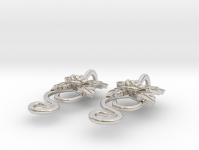 Rose Earrings in Rhodium Plated Brass