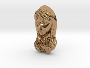 Pendant woman 5cm in Polished Brass