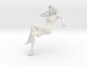 Lady sitting-011 scale 1/24 1/35 in White Natural Versatile Plastic: 1:24