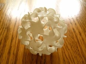 Multitudinous Möbius (2 in) in White Processed Versatile Plastic