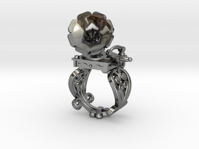 Phonograph Ring in Fine Detail Polished Silver