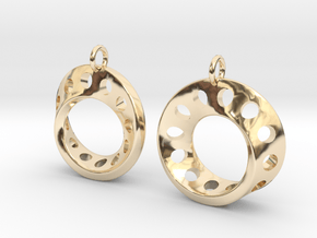 Fantasy-5-EarRings in 14k Gold Plated Brass