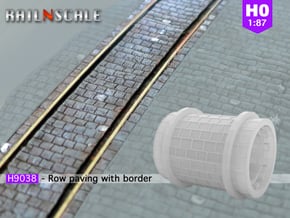 Row paving with border (H0) in Smooth Fine Detail Plastic
