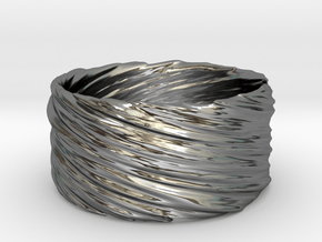 Twisted No.1 in Fine Detail Polished Silver