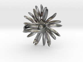 Daisy Ring in Polished Silver: 6 / 51.5