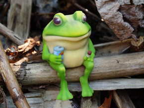 Bachelor Frog in Full Color Sandstone