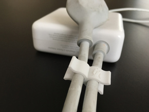 Macbook Cable Clip Lifehack in White Processed Versatile Plastic