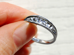 NovaFe Ring in Fine Detail Polished Silver: 10 / 61.5