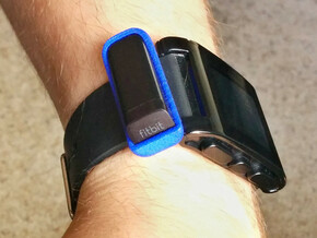 Watchband Holder for Fitbit Flex - Pebble Version in Blue Processed Versatile Plastic