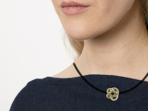 Knot Pendant in 18k Gold Plated Brass