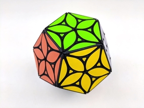 Collider Dodecahedron in White Natural Versatile Plastic