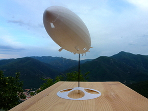 R101 1/700th scale prototype model in White Natural Versatile Plastic