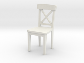 Dining chair in White Natural Versatile Plastic