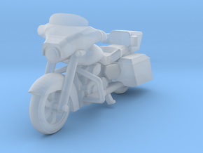HO Scale Road Classic Bagger Motorcycle in Clear Ultra Fine Detail Plastic