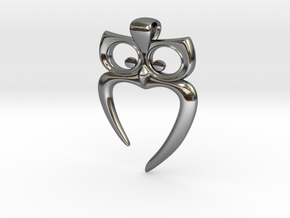 Owl Heart Pendant in Fine Detail Polished Silver