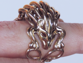 Hedgehog Ring in Polished Brass