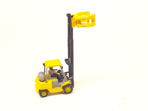 N Scale 1:160 Forklift With Paper Clamp in Tan Fine Detail Plastic