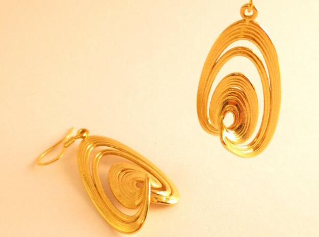 Sprott Linz R Earrings Pair in 18K Gold Plated